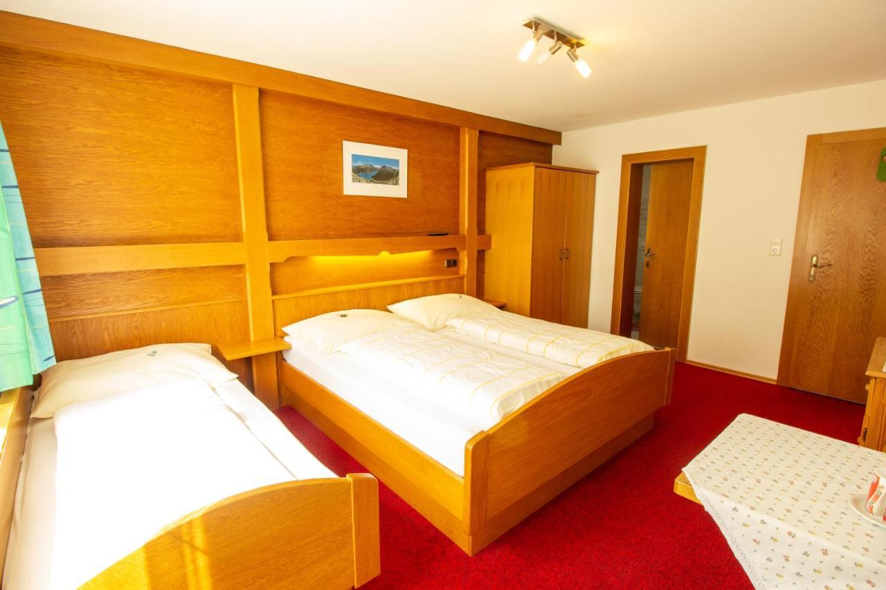 Haus Josef Bed and Breakfast Mayrhofen Eksteriør billede