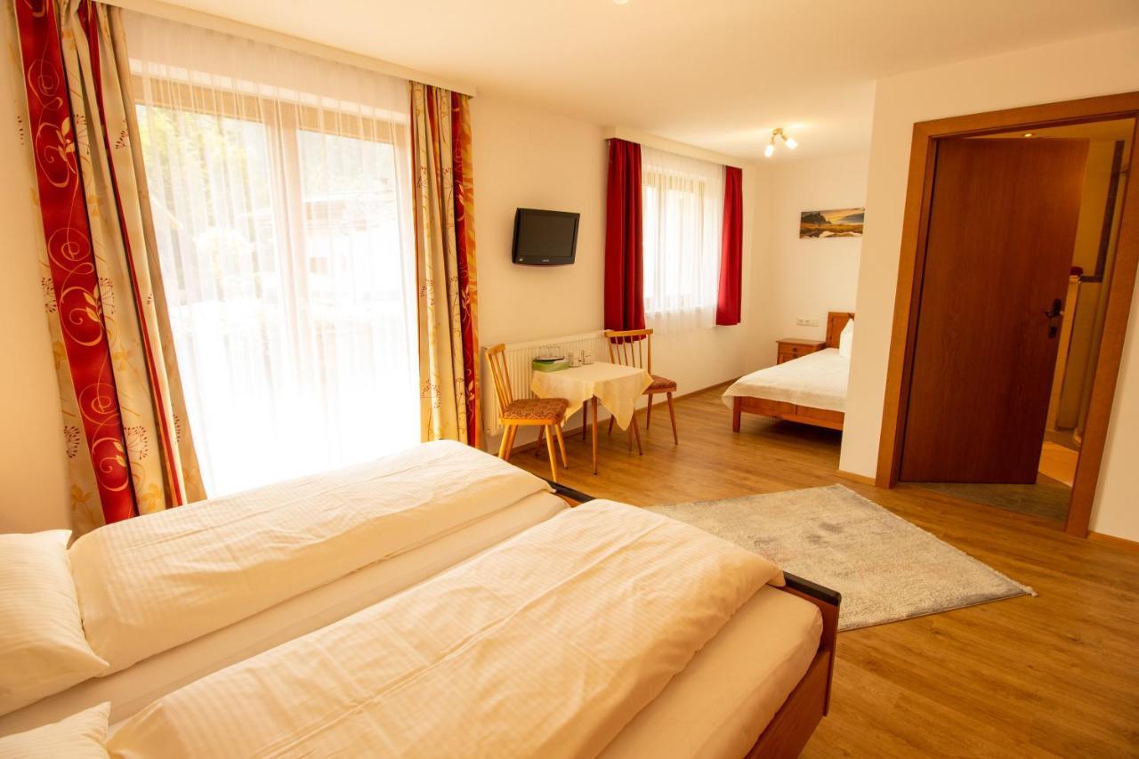 Haus Josef Bed and Breakfast Mayrhofen Eksteriør billede