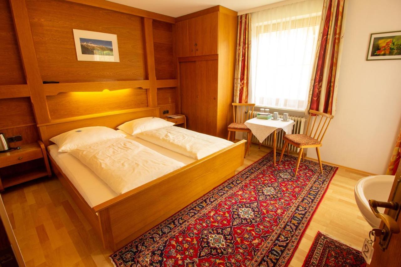 Haus Josef Bed and Breakfast Mayrhofen Eksteriør billede