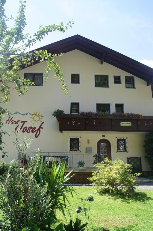 Haus Josef Bed and Breakfast Mayrhofen Eksteriør billede